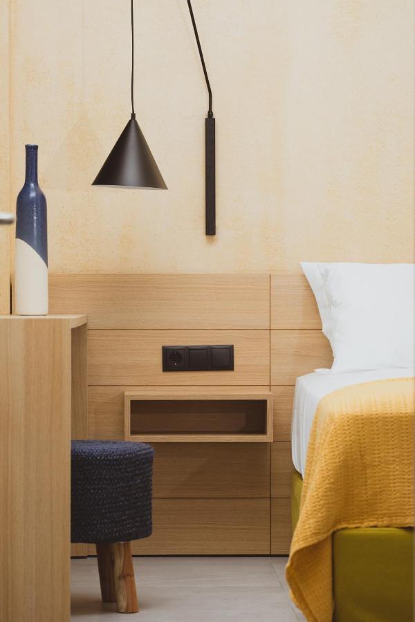 Essentia Vita Comfy Suites Limenas  Luaran gambar