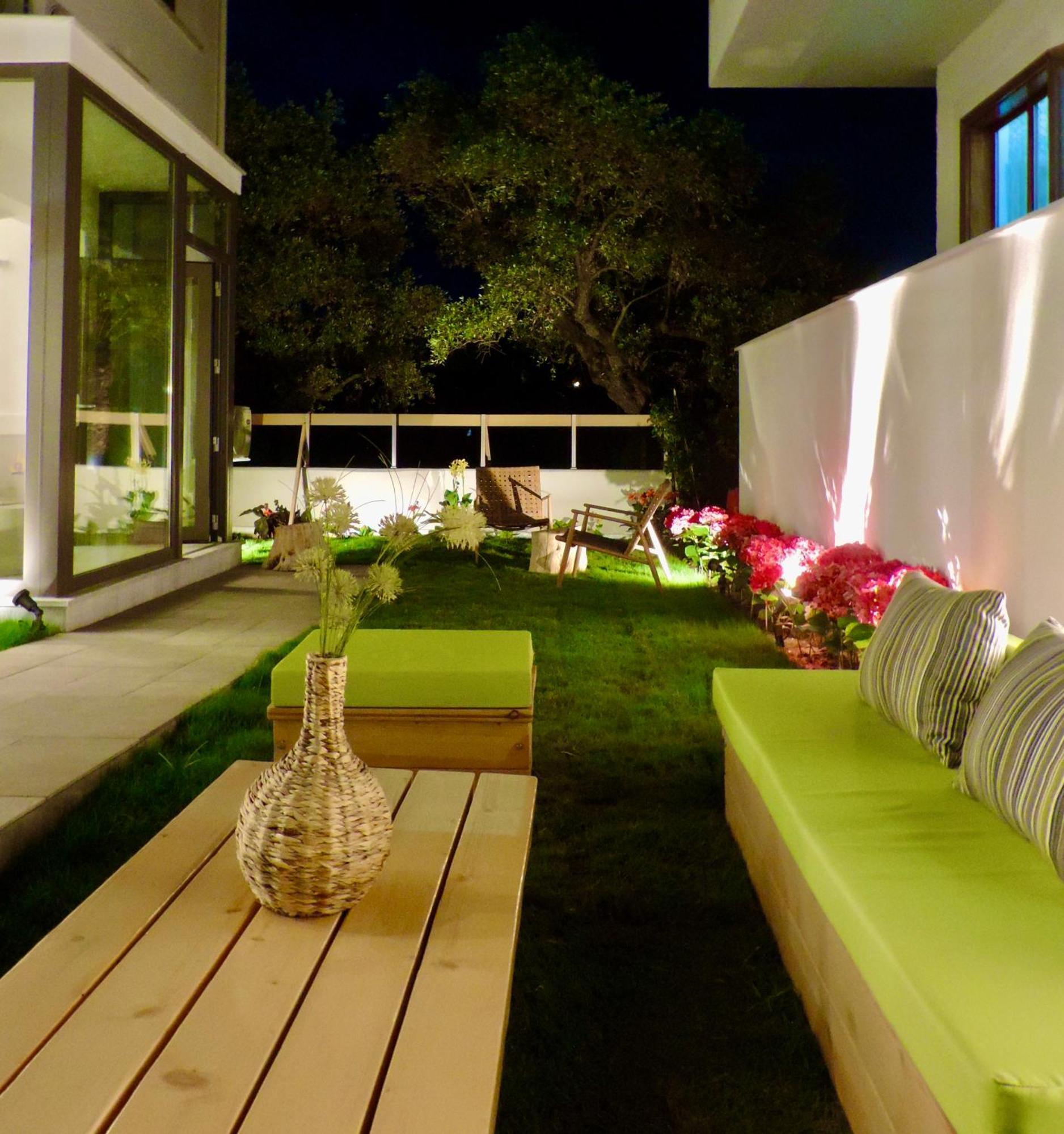 Essentia Vita Comfy Suites Limenas  Luaran gambar